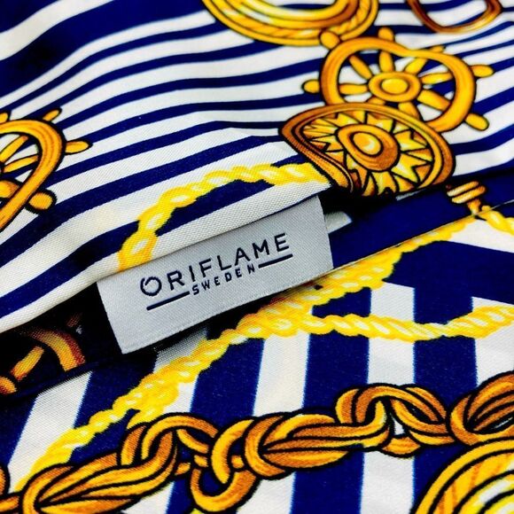 Oriflame Sweden Elegant Scarf Marine Print 75”/7” NWOT - Picture 8 of 8